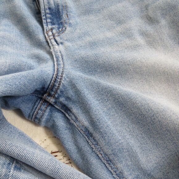 American Eagle Mom jeans with distressed embroidered R pocket  Size S **read - Picture 10 of 10